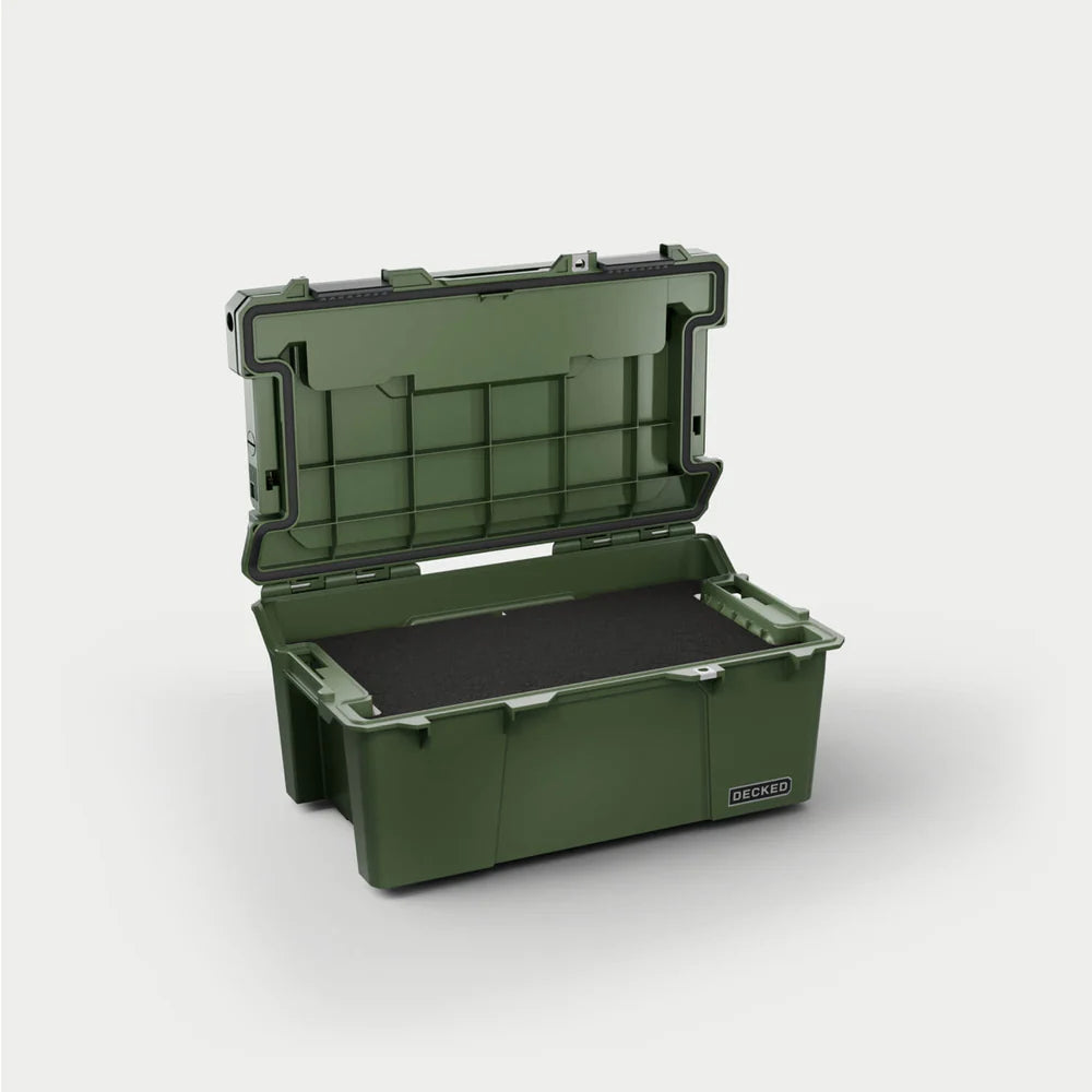 Decked Sixer 16 Gear Case