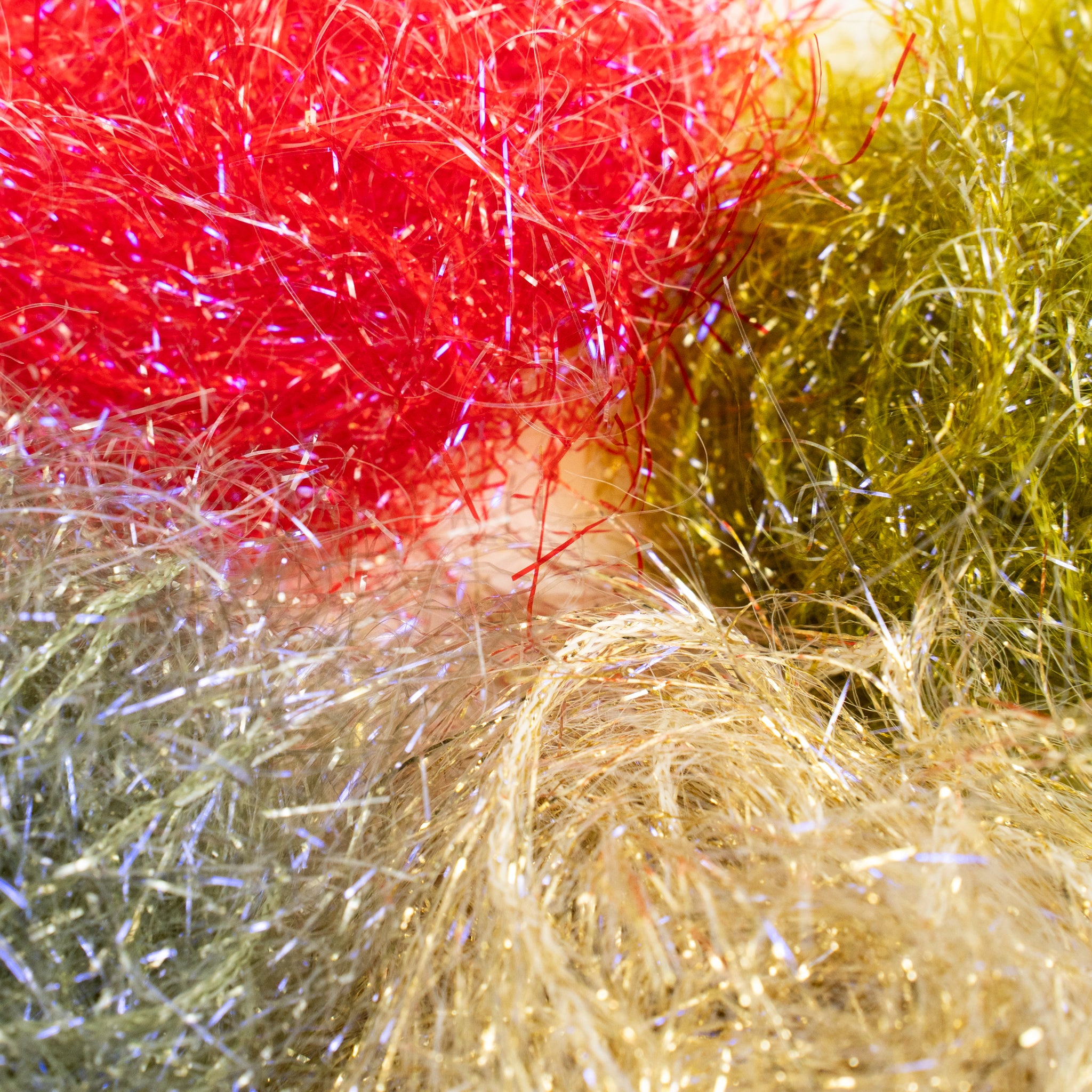 Hareline UV Polar Chenille