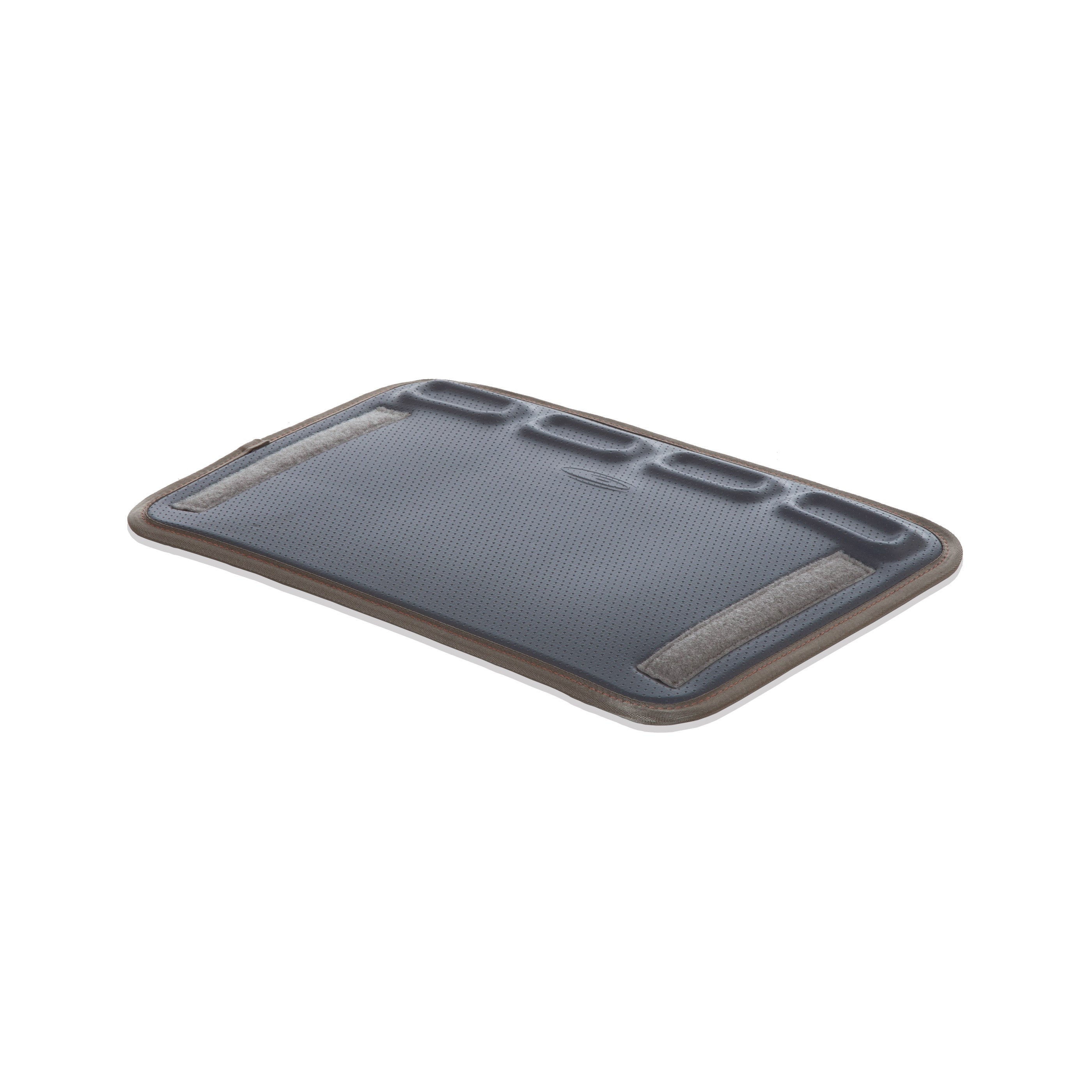 Fishpond Tailwater Fly Tying Kit