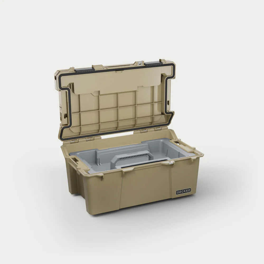 Decked Sixer 16 Gear Case