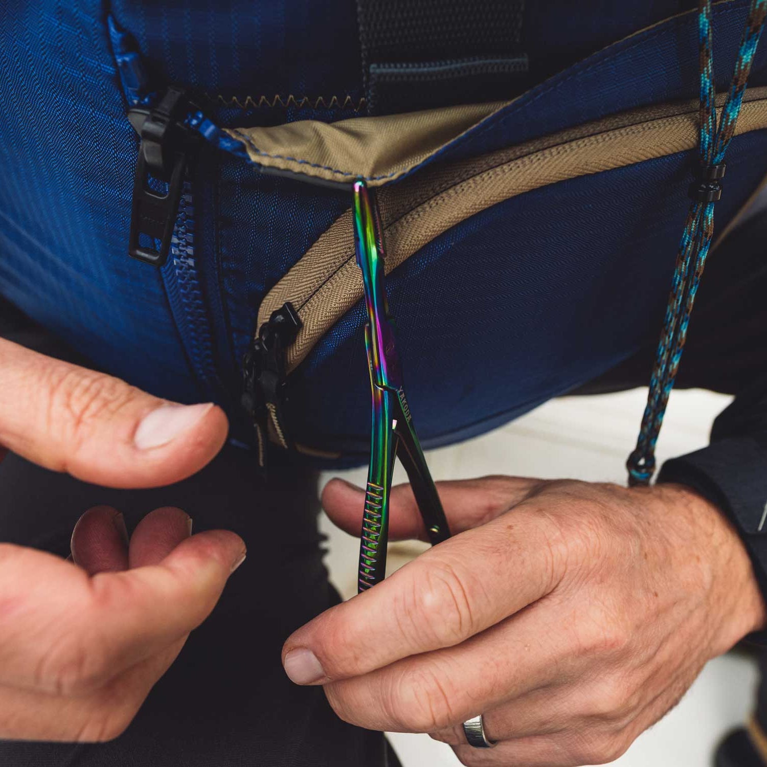 Yakoda - Scissor Clamp Forceps