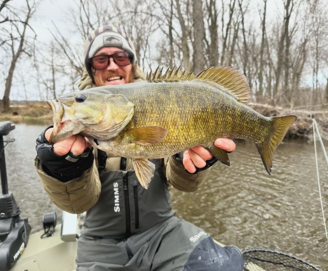 WFS 229 - Smallmouth Bass Fly Fishing with Mike Schultz - Michigan, Huron  River, Schultz Outfitters - Wet Fly Swing